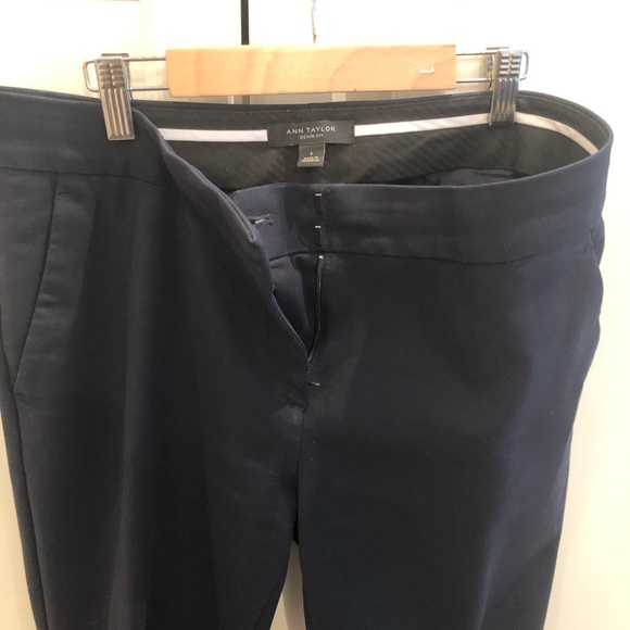 Ann Taylor Devin Fit Ankle Pants in Navy - Picture 6 of 12